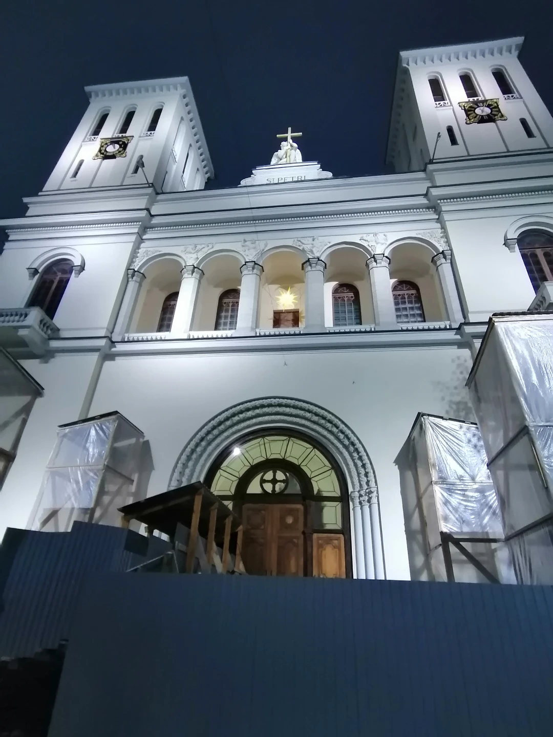 Была на Новогодней экскурсии 2 января. Большое спасибо экскурсоводу Елене за ее чуткое, отзывчивое и тёплое