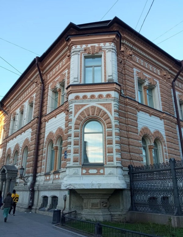 Неформальная Лиговка — от питерского криминала до андеграунда