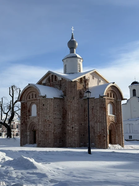 Спасибо огромное за экскурсию! Мы в полном восторге!! Юлия историк, искусствовед, высокий уровень профессионализма чувствуется уже