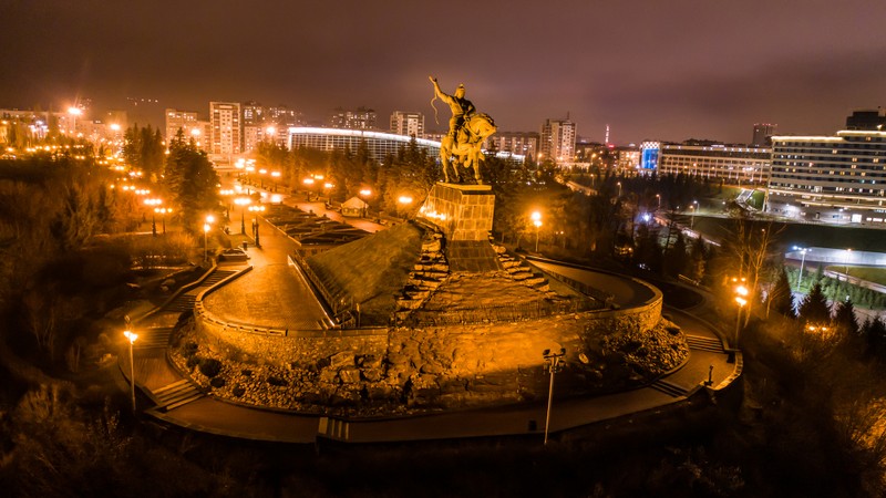 Фото - Экскурсия: "Вечерняя Уфа на автомобиле"
