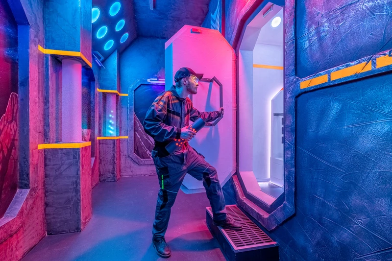 Вселенная аттракционов Smile Park для всей семьи в Петербурге