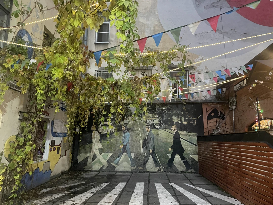 Идеально, зажигательно, познавательно, атмосферно