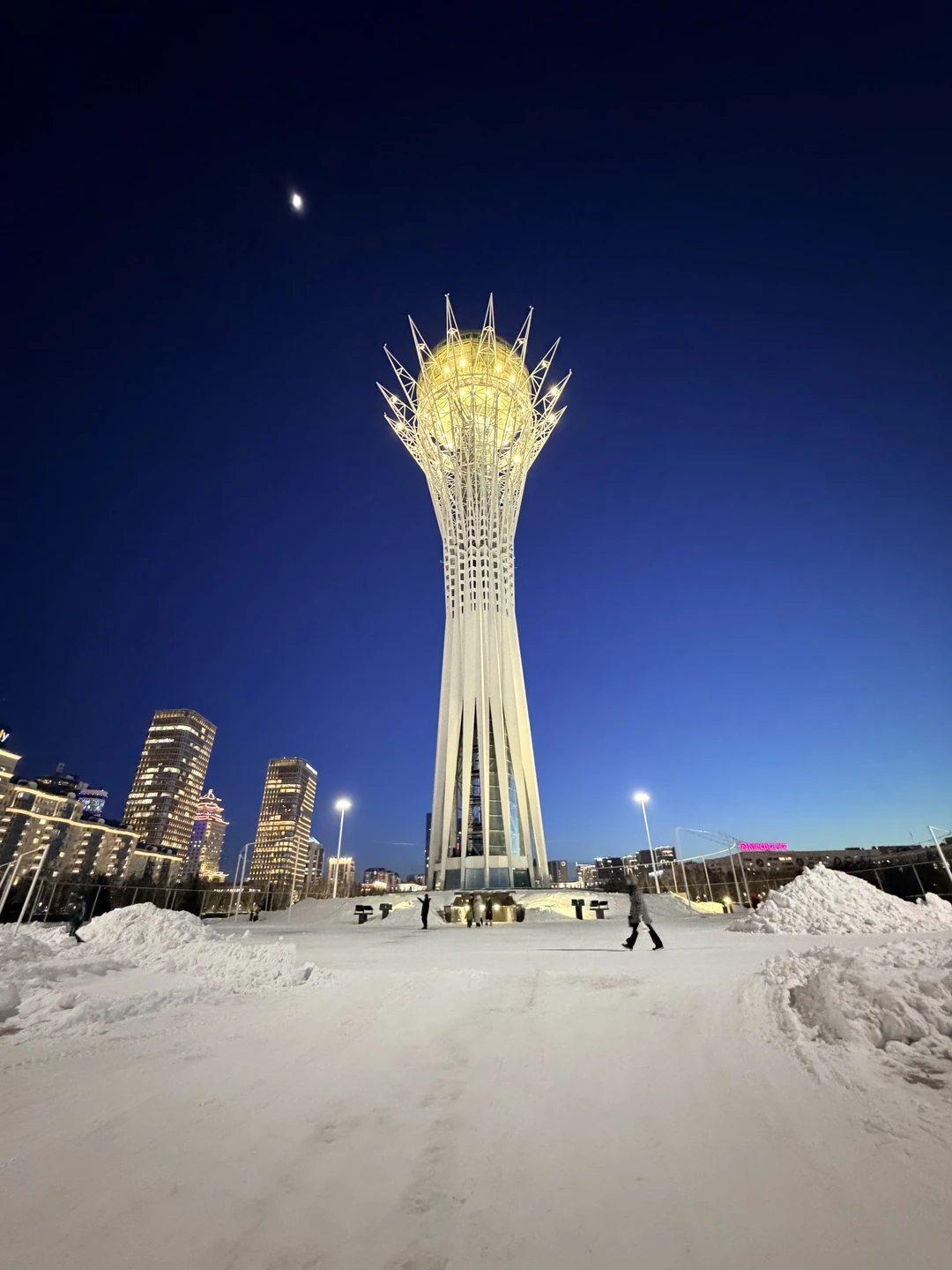 У нас состоялась шикарная экскурсия по Астане!!! Огромное спасибо Алтын!!!