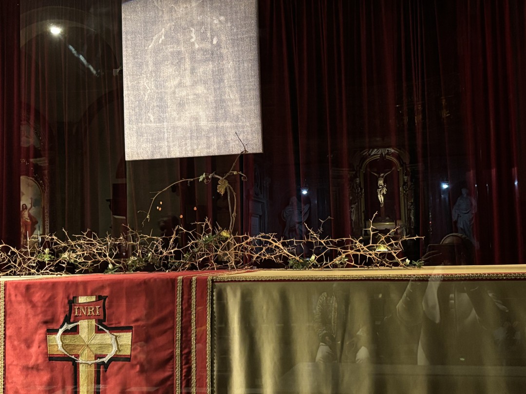 Экскурсию провела Марианна-солнечная, энергичная девушка! Увлекательно рассказала о плащанице и провела экскурсию по дворцу Мадама. Экскурсия