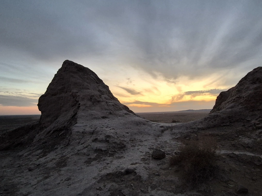 Моя рекомендация к обязательному посещению данной экскурсии. Понравилось всё. Дадахон гид с большой буквы. Образованный, вежливый