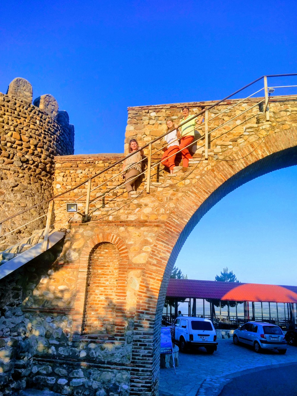 Кахетия — край солнца и вина (из Тбилиси) (6/17)