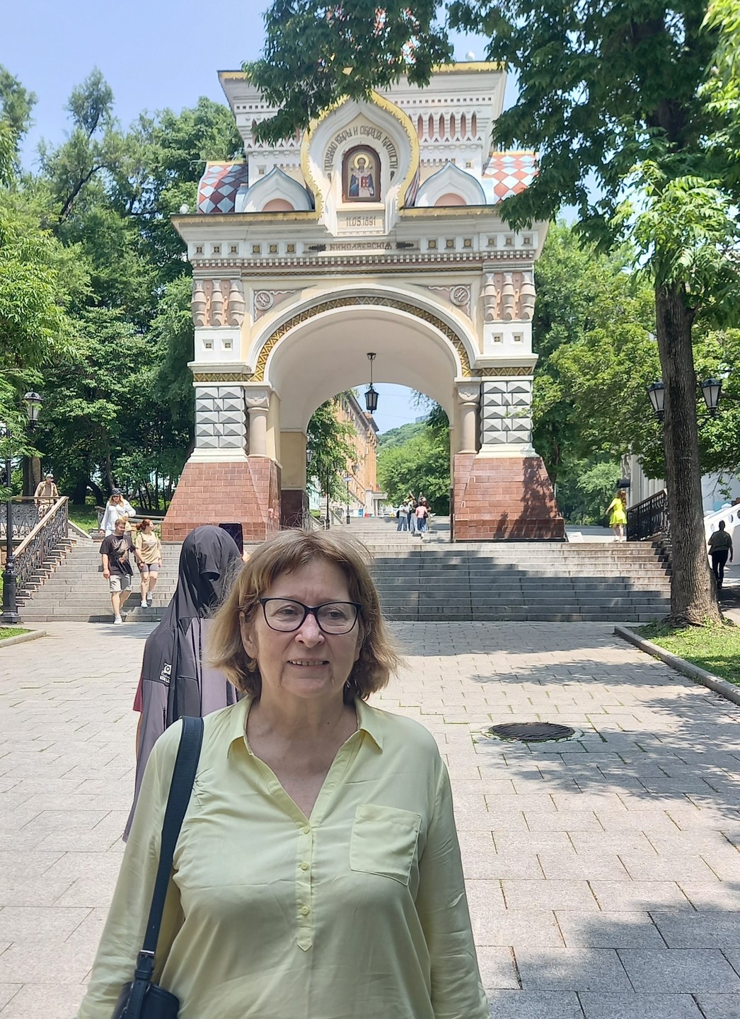 Лидия,спасибо за замечательный рассказ,вы передаете свою любовь к Владивостоку! У нас "корни" из Приморья,и мама жила