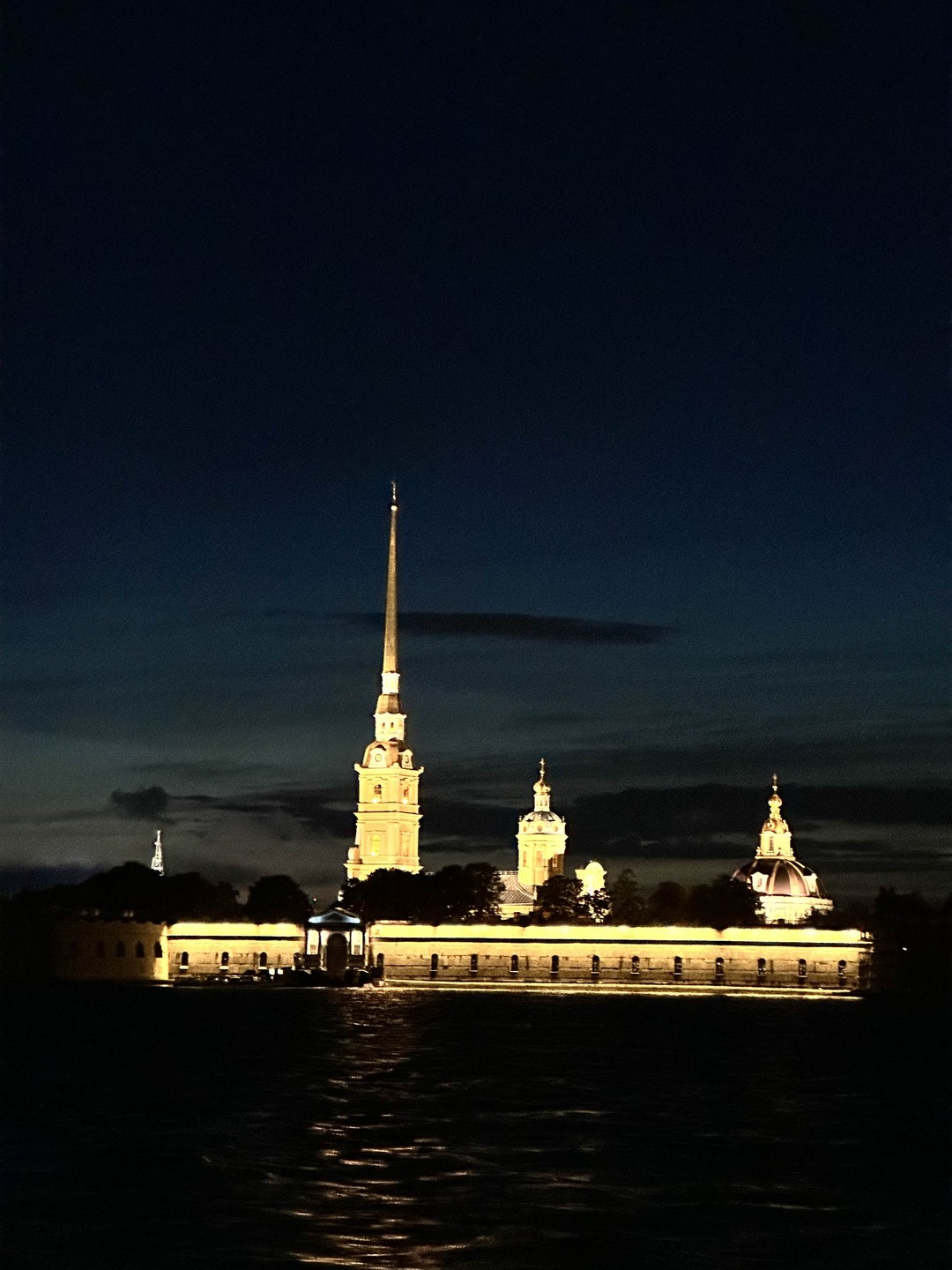 По Неве и каналам Петербурга - на теплоходе с аудиогидом (Анастасия)