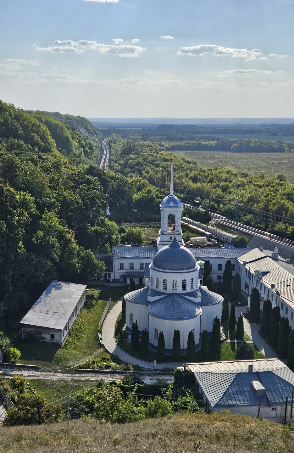 Путешествие в Дивногорье - парк мелового периода (на вашем авто) (Лидия)