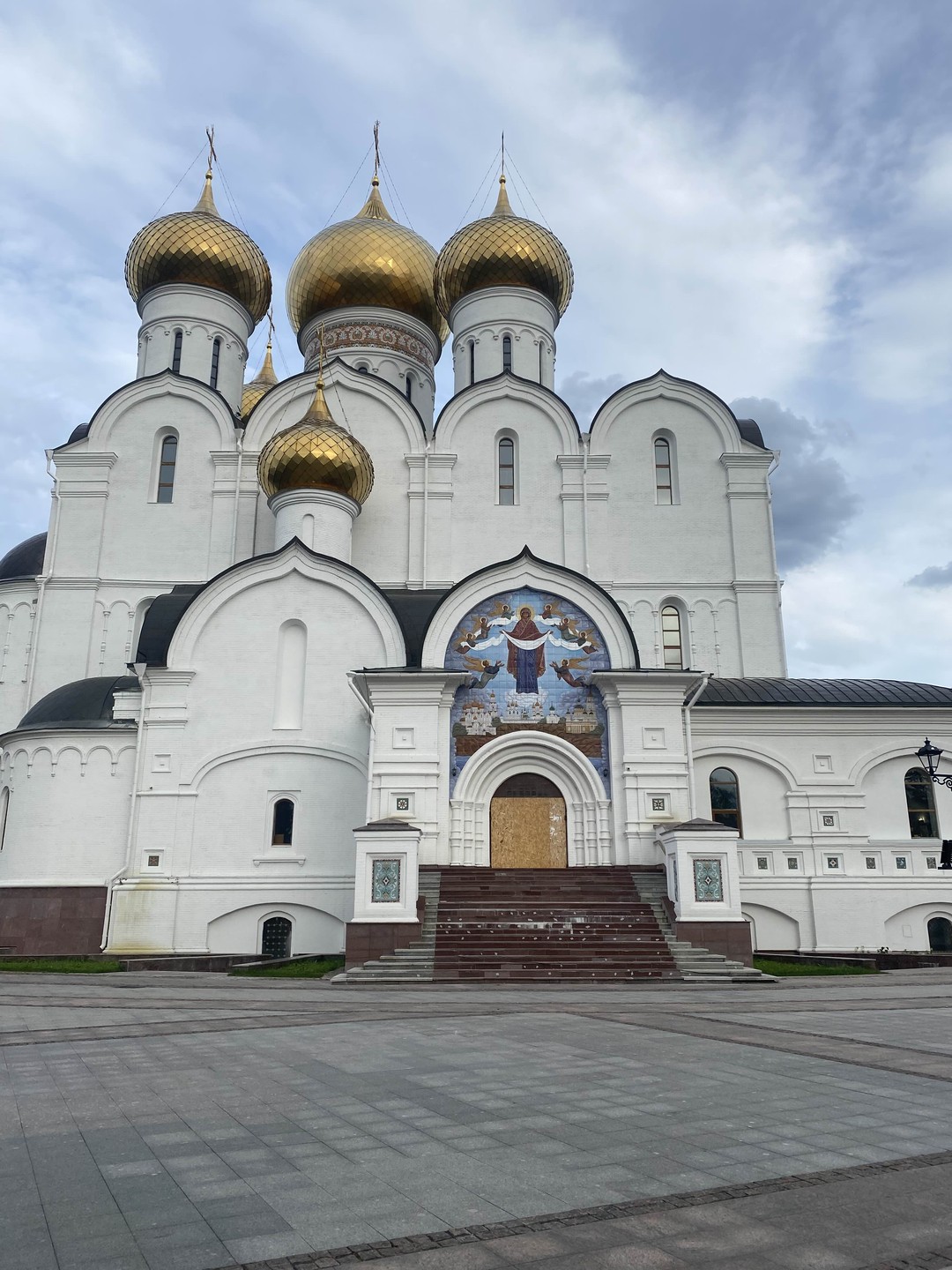 Экскурсия понравилась, Руслан все очень доходчиво рассказал. Историю знает на отлично, жаль не ко всем достопримечательным