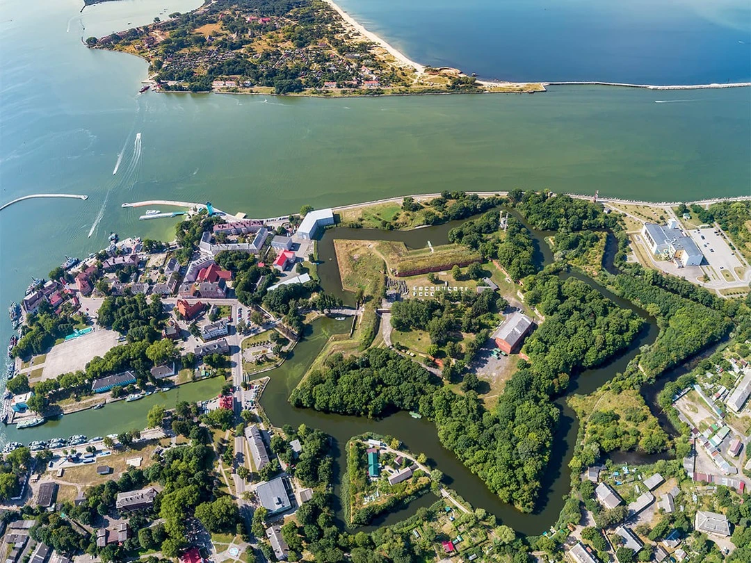 До­сто­при­ме­ча­тель­но­сти Калининградской области