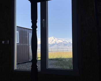 Прибытие в Карачаево-Черкесию, лёгкая конная прогулка, вечер-знакомство у костра