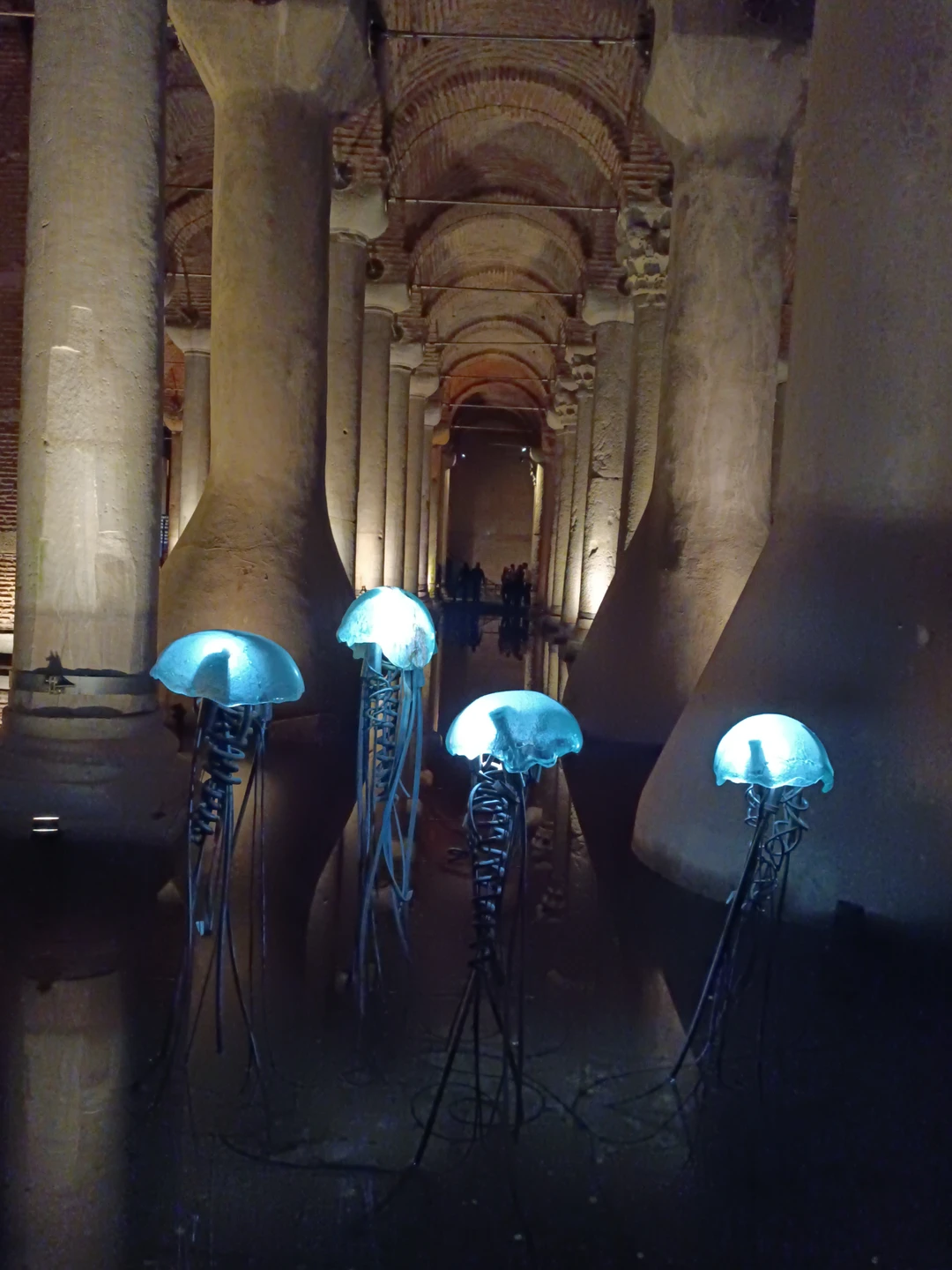 Уже вернулась домой и можно спокойно написать отзыв! Очень понравилась экскурсия 👍🏻 Экскурсовод Ислам структурированно, интересно