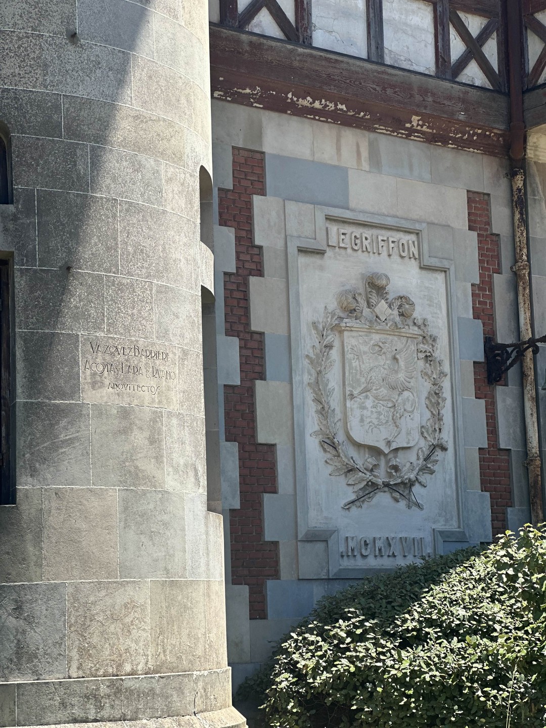 Картинка полностью сложилась о стране, огромные пляжи, местный колорит и вкусная кухня. Уругвай стоит посетить даже одним днем.