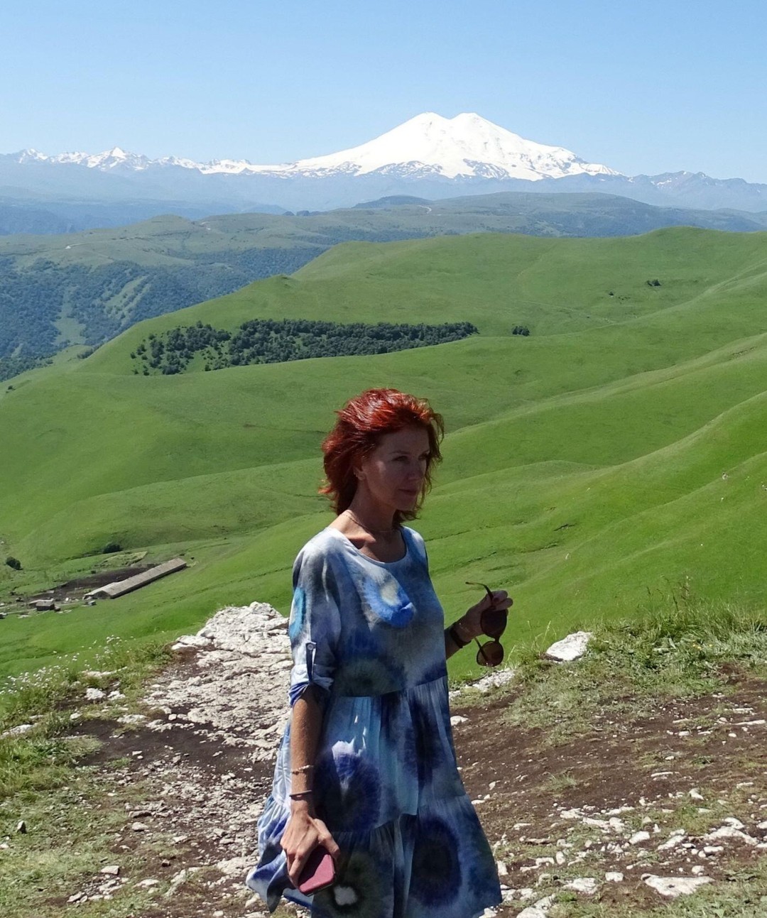 Хочу выразить огромную благодарность Ивану за замечательную поездку! Ездили на экскурсию вдвоем с сыном. День пролетел