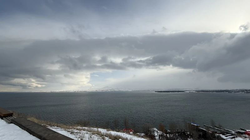 индивидуальную экскурсию нам проводил гид Вардан, за что ему огромное спасибо. комфортно, интересно, без суеты, учитывались