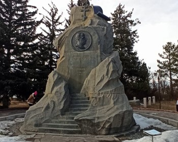 Экскурсия по Караколу: музеи, храмы, Дунганская мечеть и восточный базар, каньон Джеты-Огуз и музей Н.М. Пржевальского