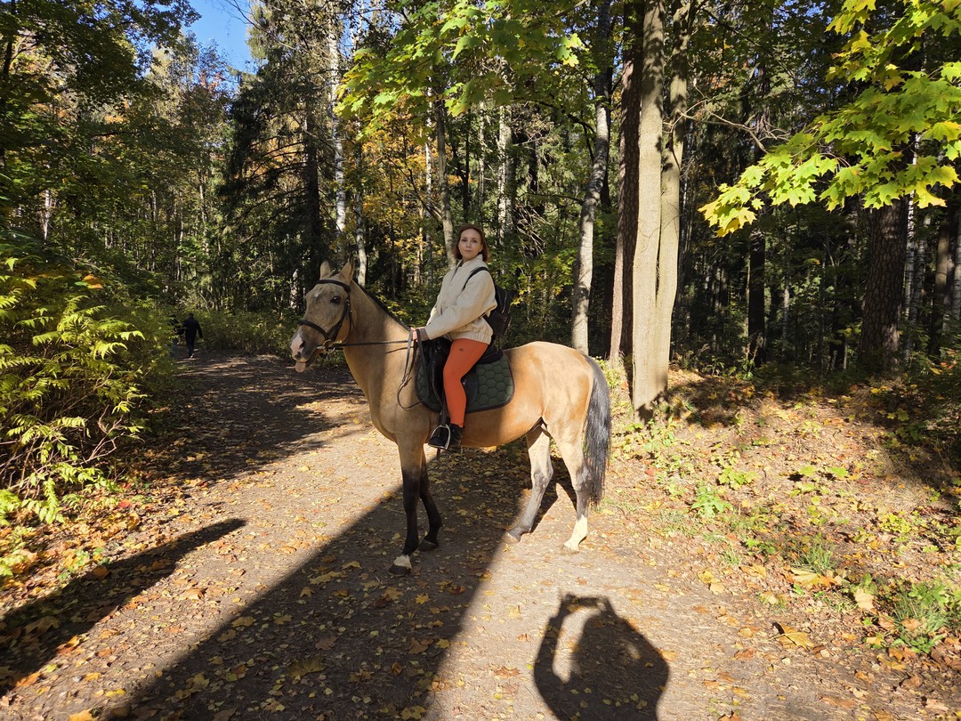 Была замечательная экскурсия! Искренне благодарю! Время пролетело совершенно незаметно. Было очень приятно узнать часть истории, интересные