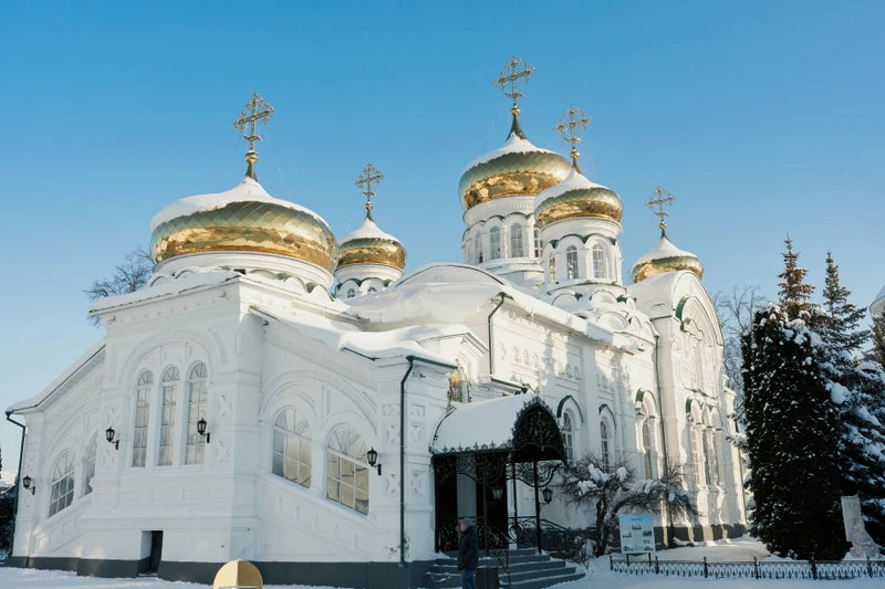 Из Казани - в Раифский Богородицкий мужской монастырь