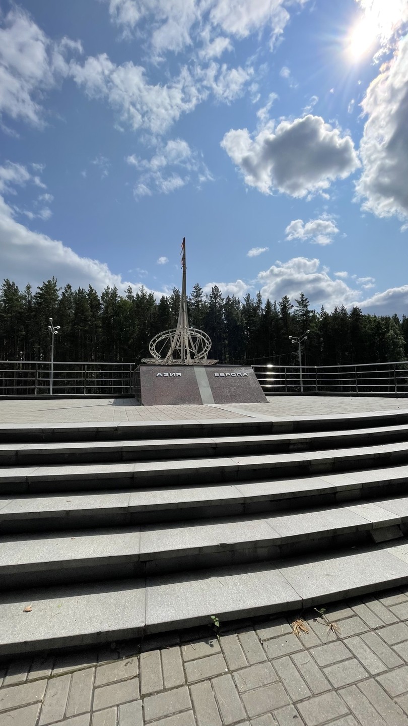 Очень понравилась экскурсия. Константин отличный гид, подробно рассказал о жизни и последних днях царской семьи, побывали