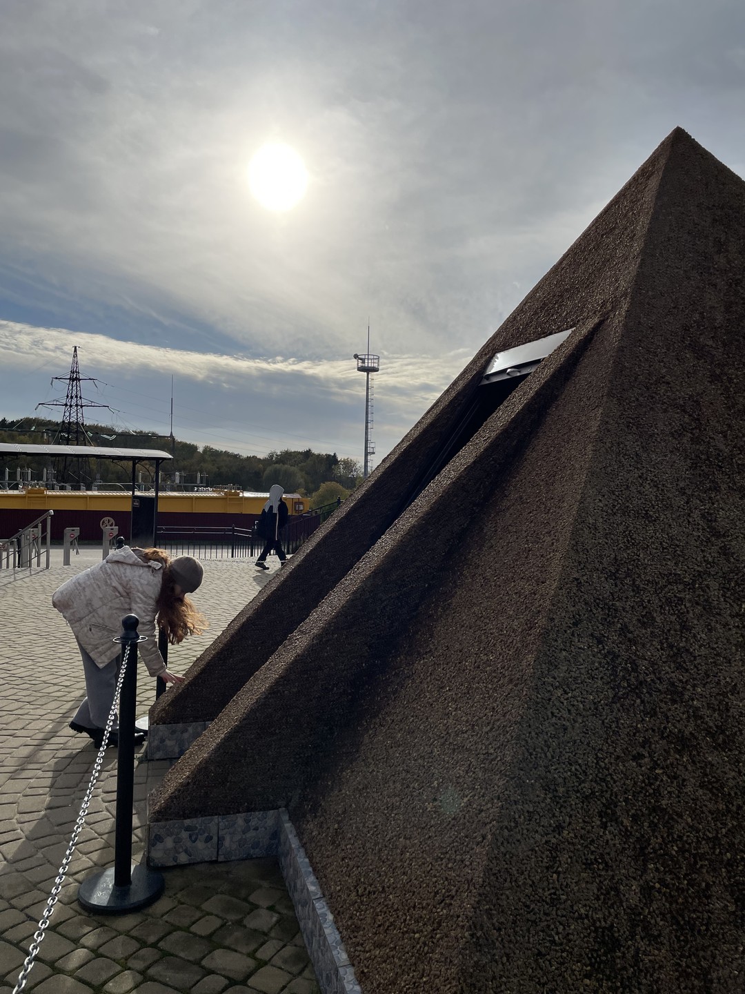 Янтарь: солнечный талисман Балтики (Erica)