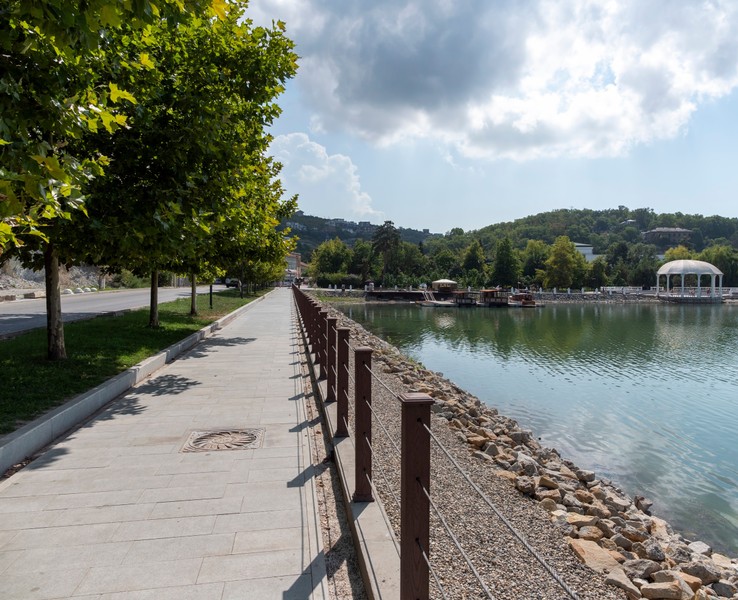 Набережная Абрау-Дюрсо