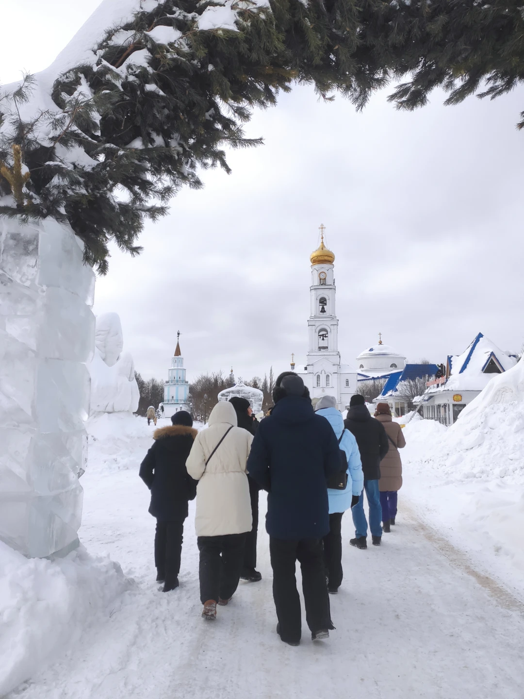 Нашей группе на экскурсии очень повезло с очаровательным экскурсоводом Гузель. Понравилось всё! Маршрут составлен идеально, а