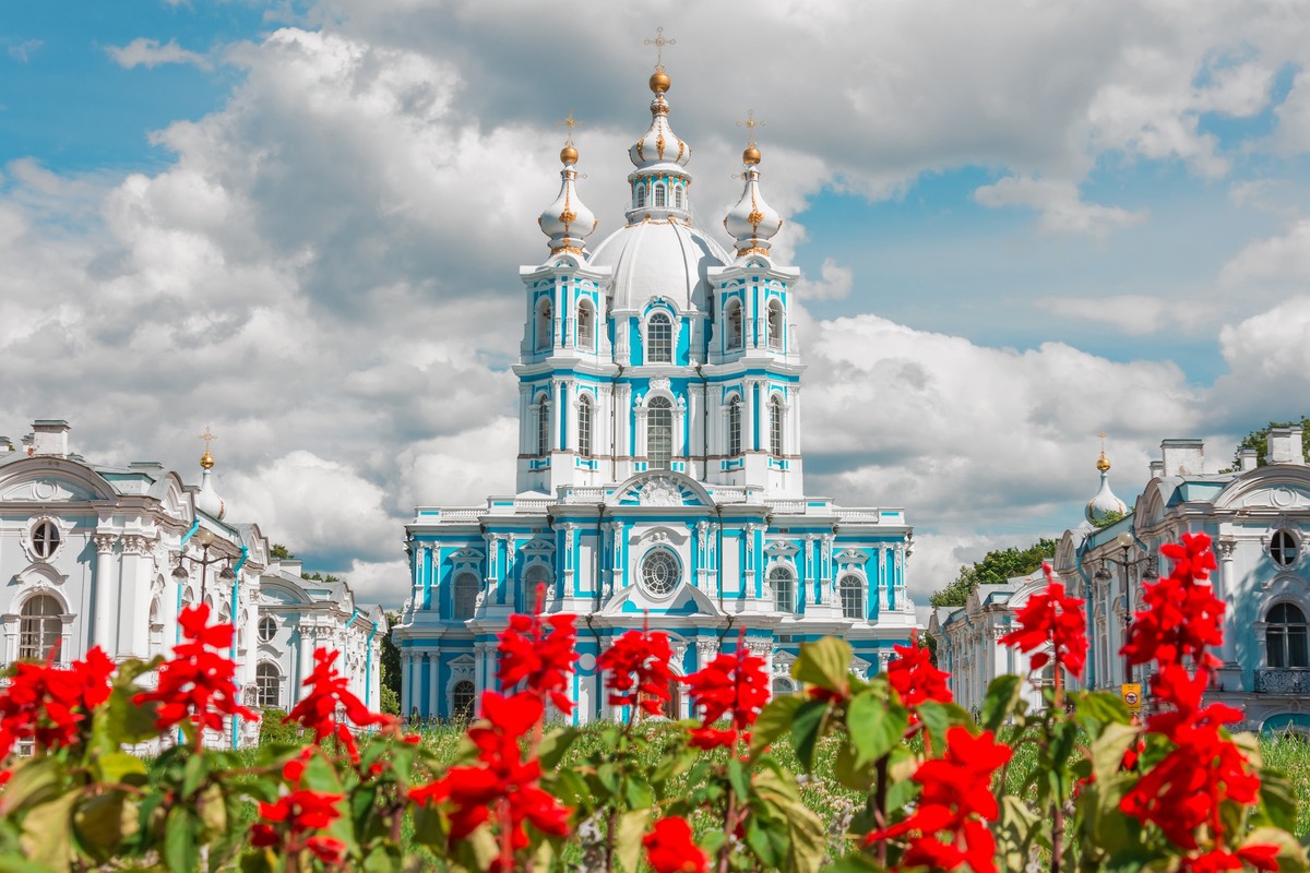 Экскурсия Смольный собор