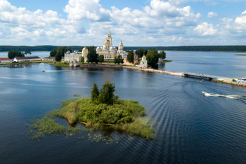 Нило-Столобенская пустынь, «Селигерский рыбник»