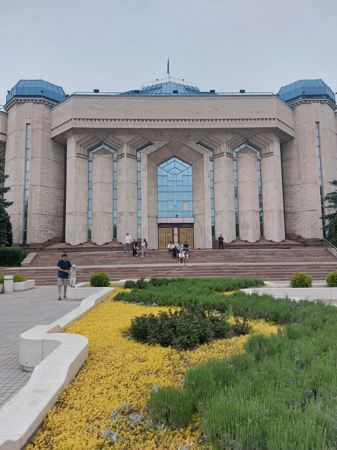 Замечательная экскурсия! Анастасия - прекрасный гид, интересно рассказывает, располагает к себе. Я впервые в Алматы и