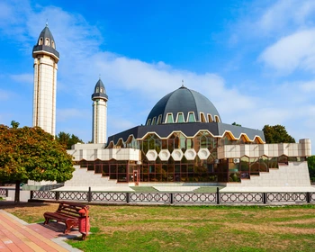 Чегемская теснина, экскурсия по Нальчику и замок Шато-Эркен