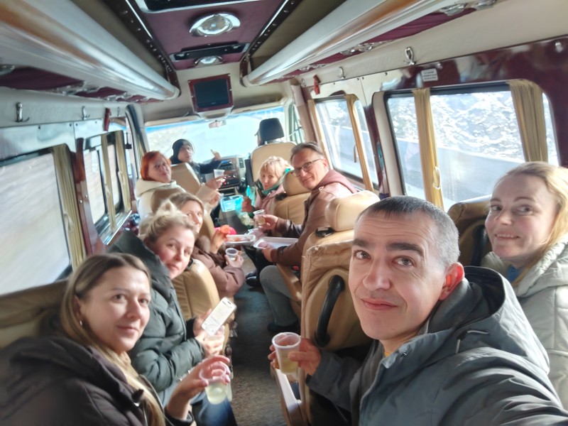 Это был по истине самый запоминающийся и красочный день в Тбилиси. Начиная от, не побаюсь этого