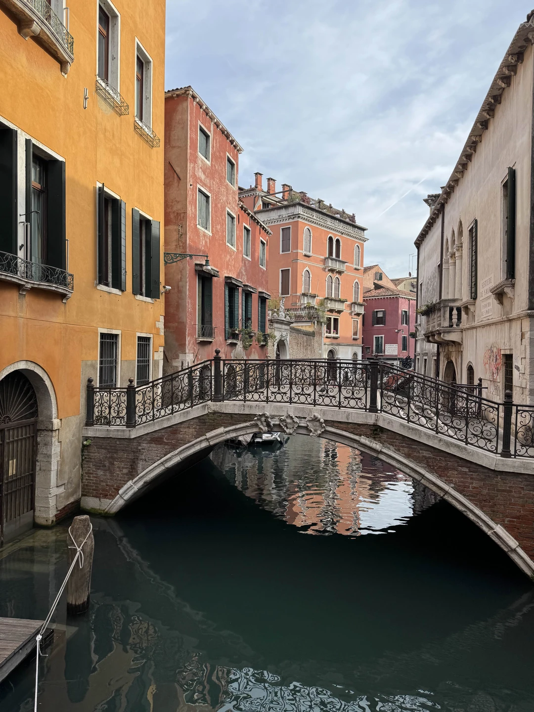 С Ольгой получилась очень душевная прогулка по красотам Венеции. Экскурсия была обзорная, но с авторскими дополнениями