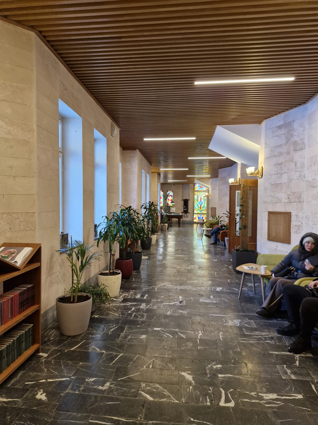 Не смотря на просто невообразимое для здешних мест количество снега, прогулка получилась атмосферная