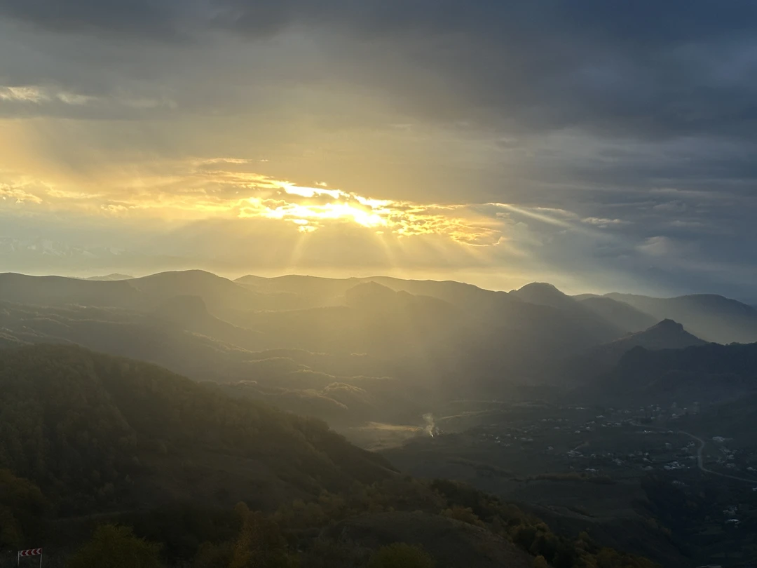 Домбай - место силы. Путешествие в мини-группе (Даниил)