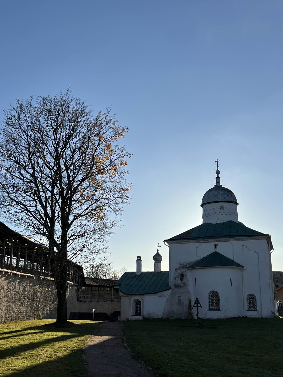 Экскурсия была 19 октября.