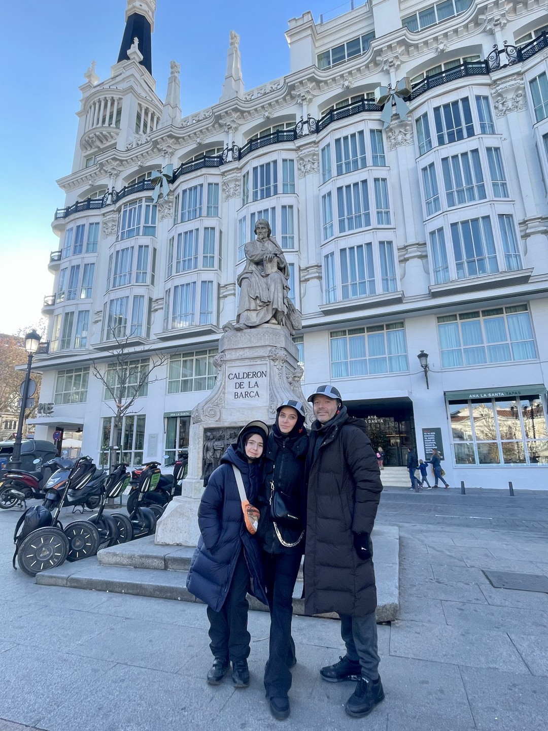 Сказать, что нам понравилось - ничего не сказать! Мы заказывала экскурсию сюрпризом на Рождество нашему сыну-подростку