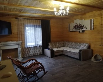 На коньках по льду Байкала