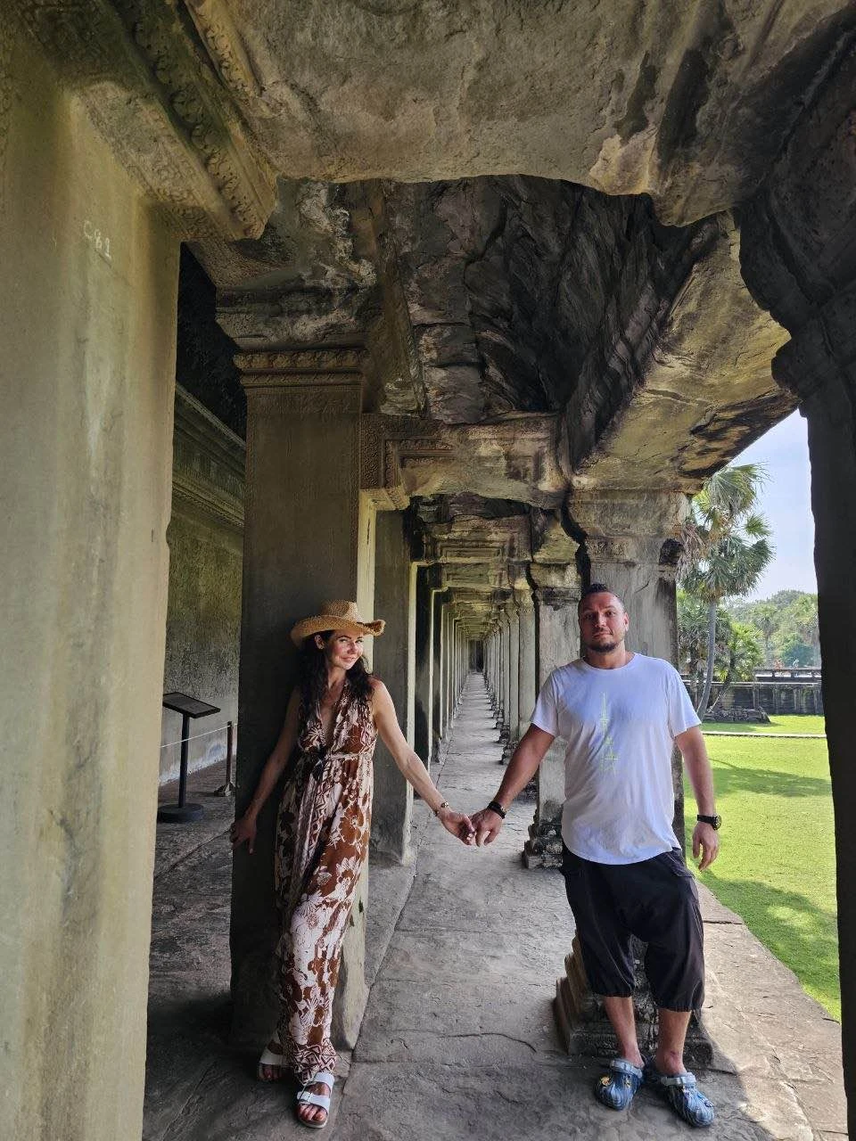 Экскурсия - топ, понравилось все: сами храмы!!! Гид-камбоджийка Валя, свободно владеющая русским языком и максимально детально