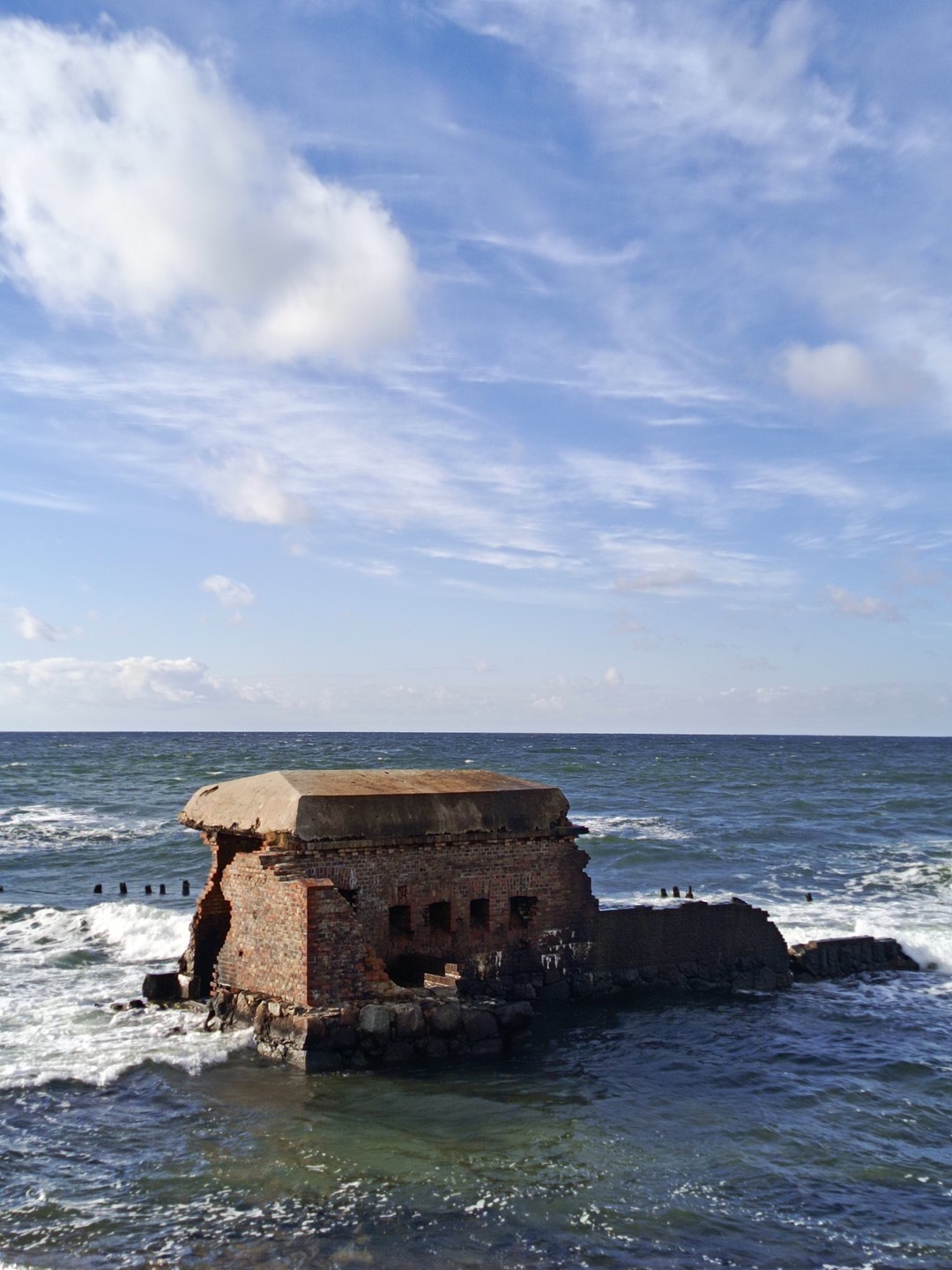 Самой яркой частью моего путешествия по местам этого края стала данная велопрогулка по Балтийской косе 🌊🚲