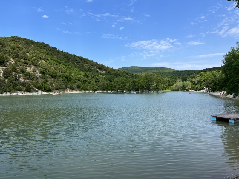 Кипарисовое озеро: в мини-группе из Анапы