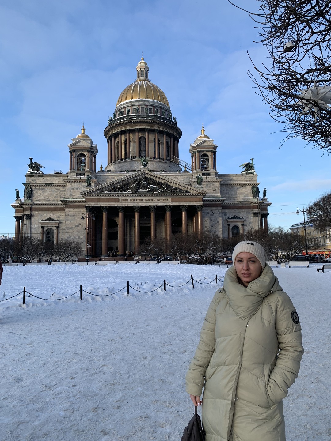 Благодарю за отличную, познавательную экскурсию! Я в Санкт-Петербурге в первые и скажу, что эта экскурсия то что нужно!!!!