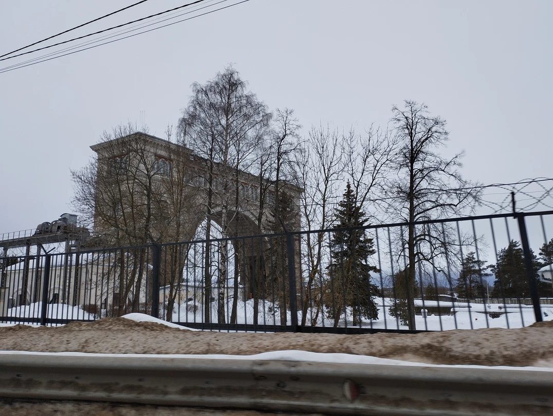 Огромное спасибо Надежде за увлекательную экскурсию по древнему Угличу! С удовольствием послушали рассказ об истории города