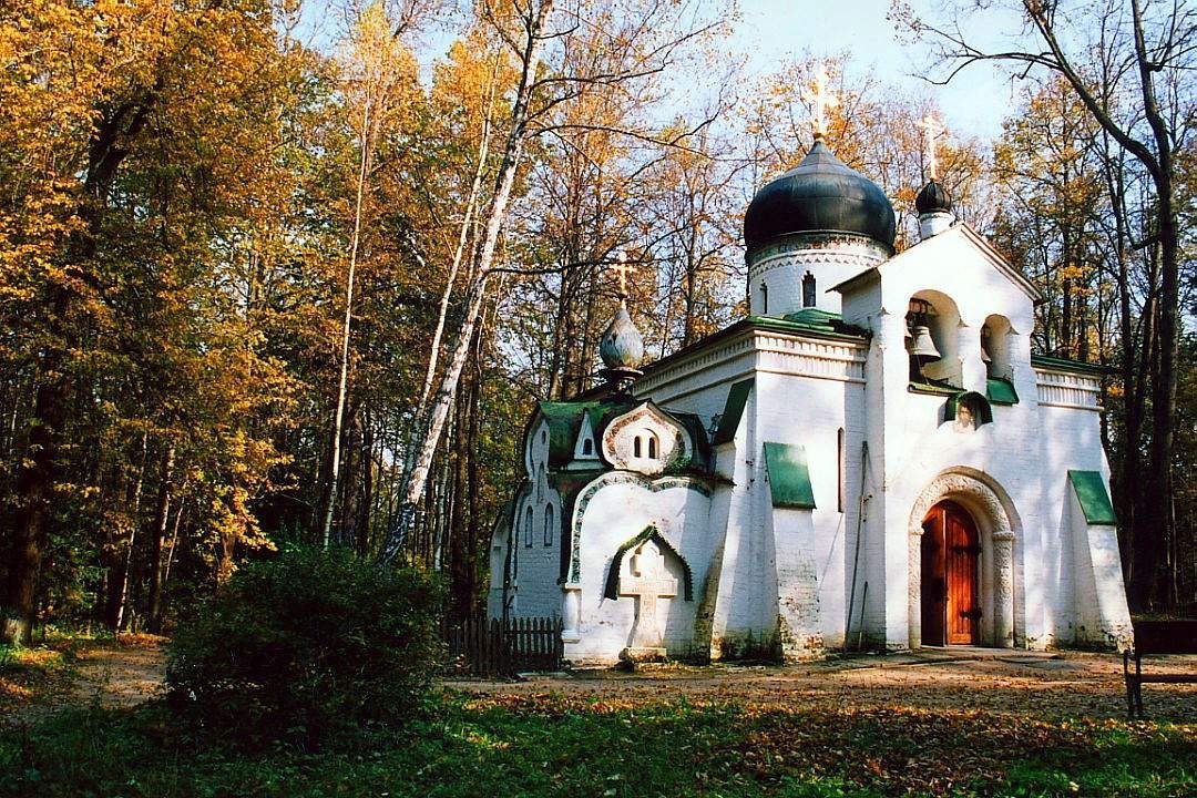 Фото 3 - Экскурсия: "По следам русской интеллигенции: авто-экскурсия в Мураново и Абрамцево"