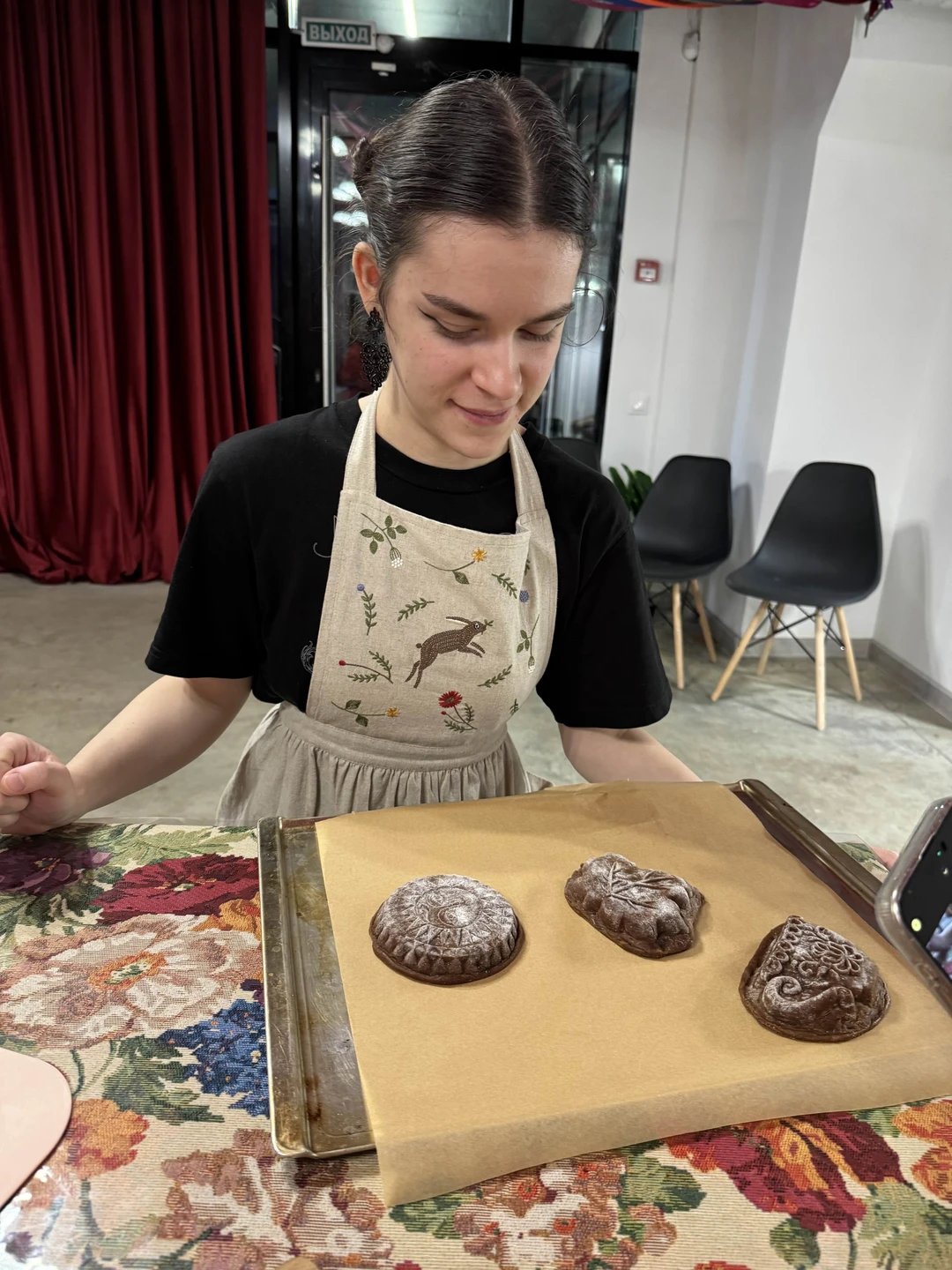 Душевно и вкусно провели вечер)) на мастер-классе свой печатный пряник из заварного ржаного теста изготовили и