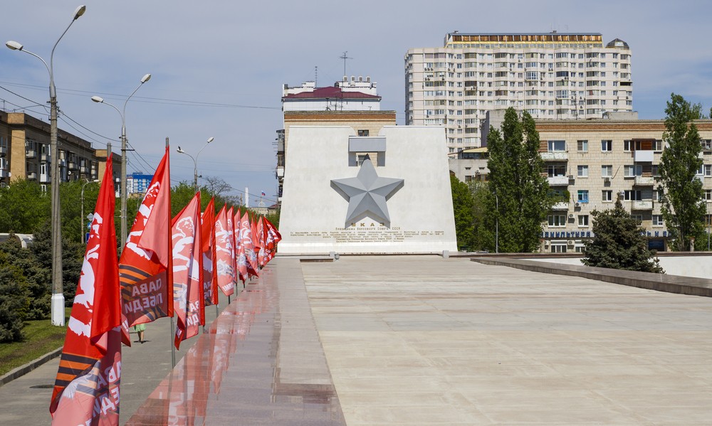 В город-герой Волгоград на День Победы: путешествие на поезде из Москвы