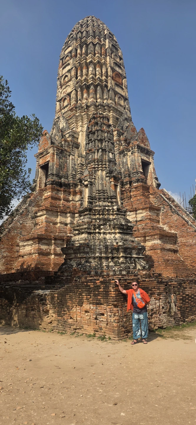 Были на экскурсии в Аюттайю 17 января. Гид Дмитрий. День прошёл замечательно. Отличная организация. Узнали много