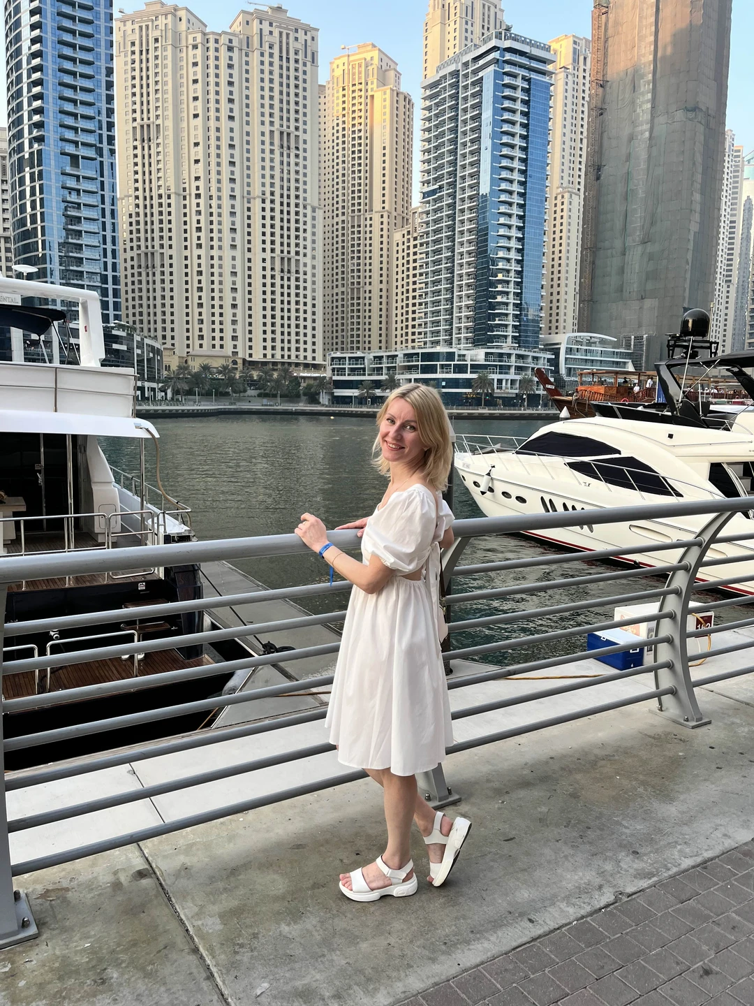 Не пытайтесь объять необъятное! Весь Дубай за один день посмотреть очень сложно. Но Шахзод сделал наше