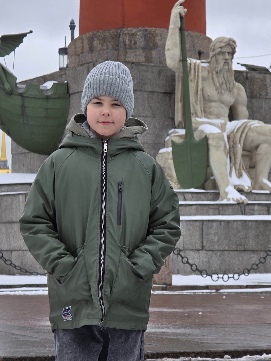 Все прошло отлично, не смотря на непогоду, посмотрели все что хотели, так же получили отличные фото и рекомендации!! Большое спасибо Георгию 😊