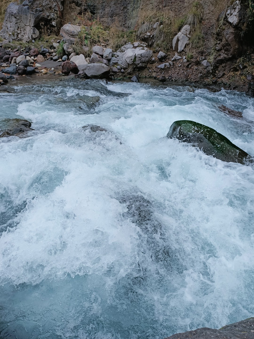 Нам был предложен другой маршрут - на Джила Су. К сожалению, горы не предсказуемы и не